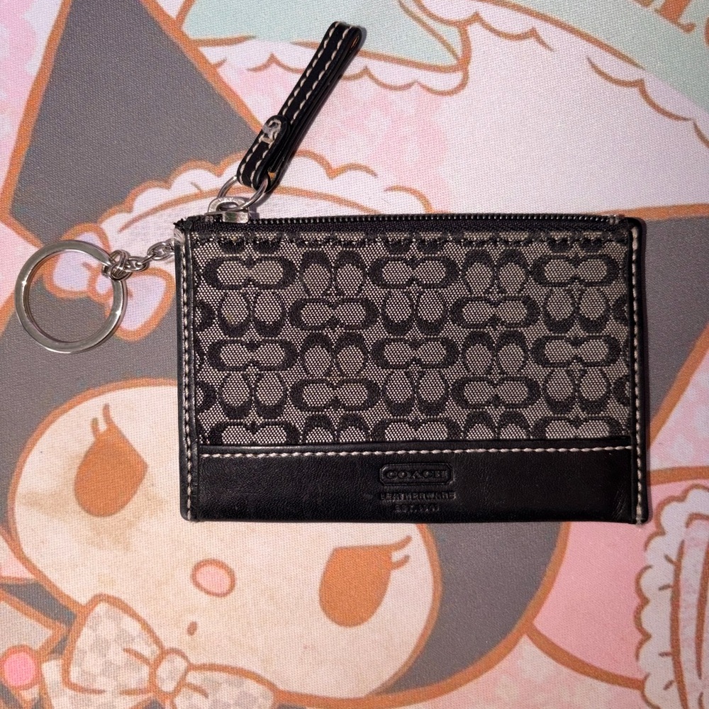 Coach Monogram Logo Keychain/Card Wallet 🖤